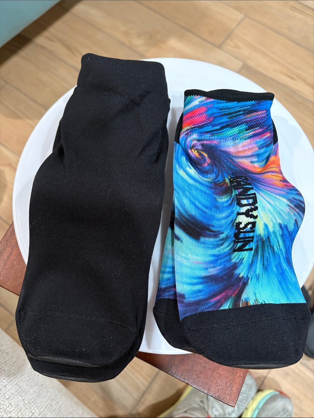 Unisex -Beach Socks + Shoes - Gradient Blue Yellow Design two pairs